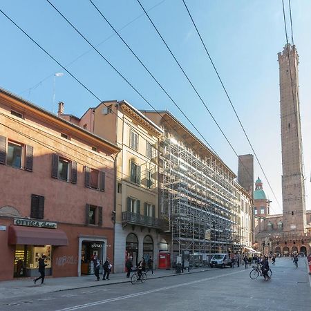 Bologna Piazza Del Nettuno Apartment Exterior foto