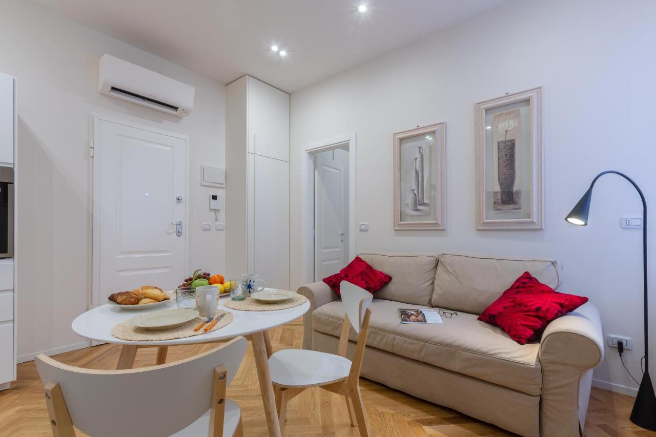 Bologna Piazza Del Nettuno Apartment Exterior foto